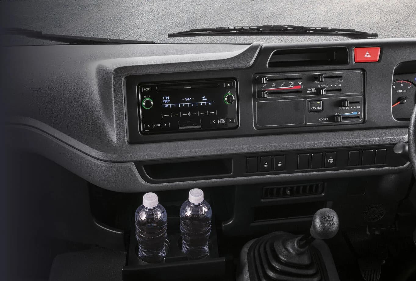 New Toyota Coaster — photo 7 of 8