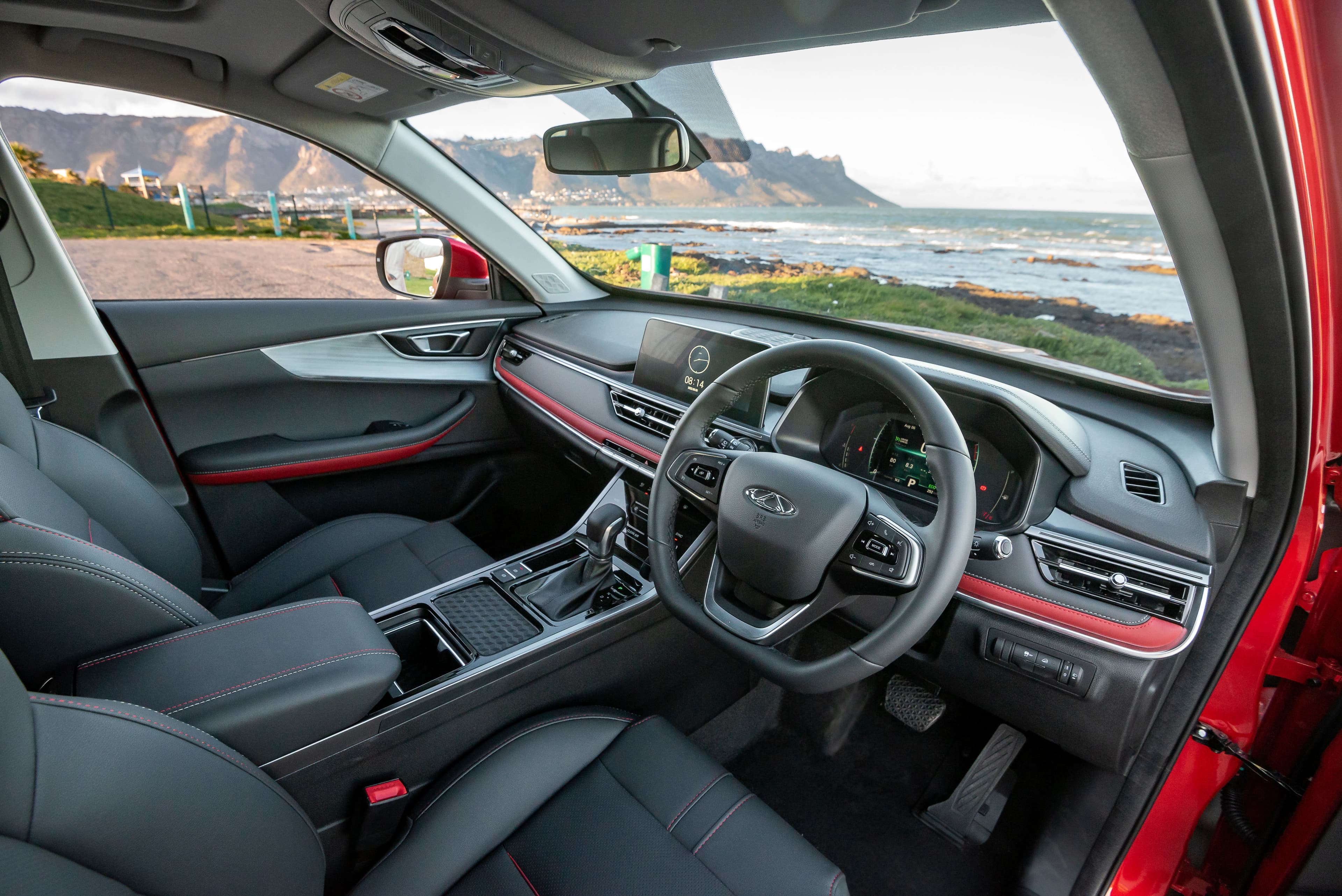 New Chery Tiggo 4 Pro — photo 3 of 8